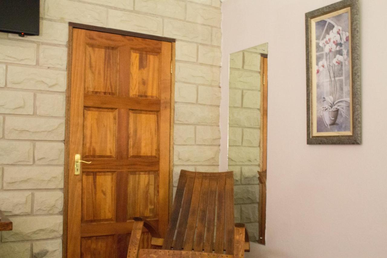 פיקסבורג Imperani Guesthouse מראה חיצוני תמונה